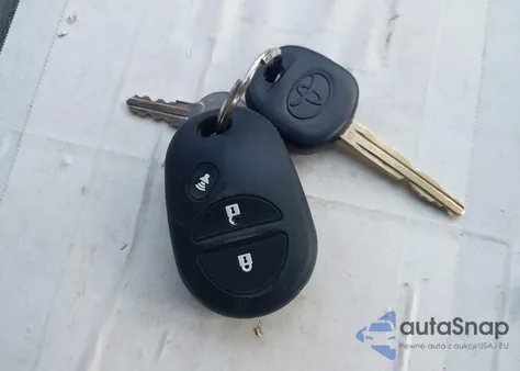 2011 Toyota Tundra Grade 5.7L V8 z USA, uszkodzony, nr VIN 5TFDY5F10BX195440